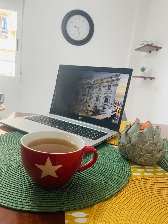 Cozy 2-Bedroom Serviced Apartment With Netflix Puerto de Sagunto Exterior photo
