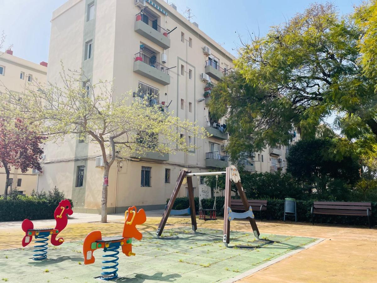 Cozy 2-Bedroom Serviced Apartment With Netflix Puerto de Sagunto Exterior photo